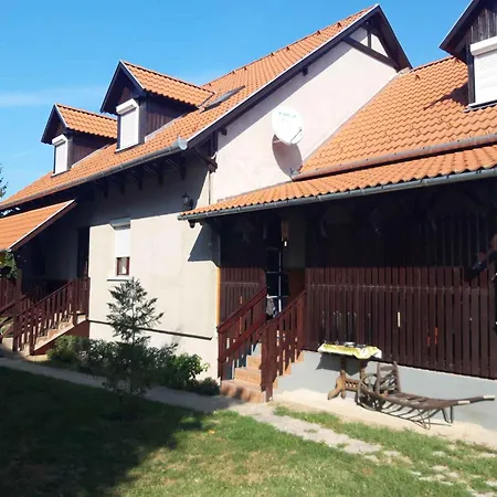 Apartment In 38456