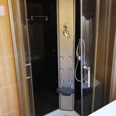In 38456 Apartment